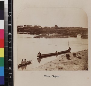 Canoes on Ikopa river, Madagascar, ca. 1865-1885