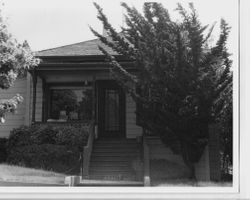 Queen Anne cottage in the Coleman Sunnyside Addition, at 527 Harrison Street, Sebastopol, California, 1993