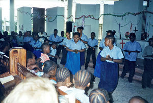 Fra gudstjeneste i en kirke, Zanzibar, 2001
