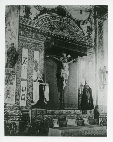 Main Altar of San Buenaventura Mission