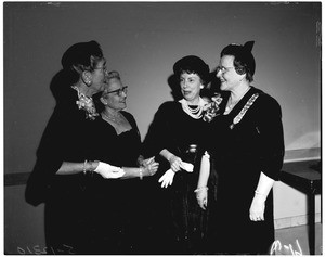 Daughters of the American Revolution conference, 1958