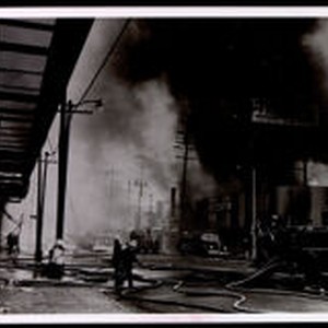 Watts riot scene at Central Ave. and 43rd St., Los Angeles, 1965 ...