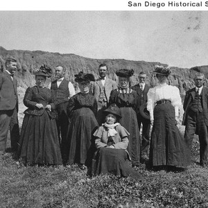 The Kelly family at the Kelly Ranch — Calisphere
