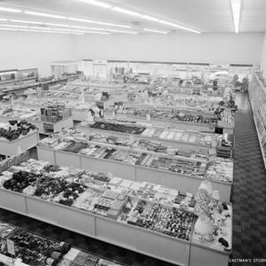 Sprouse-Reitz Store, Red Bluff — Calisphere