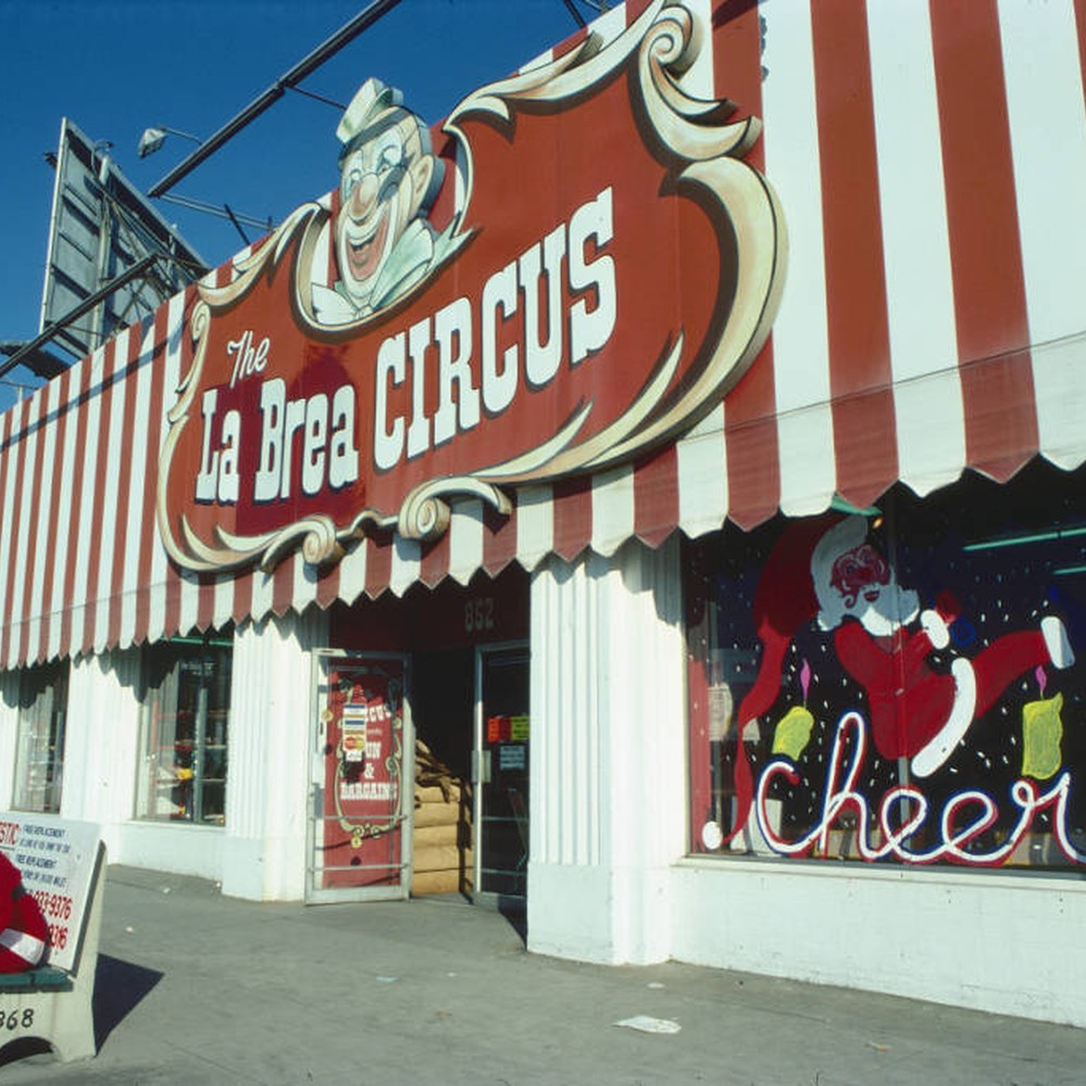 【SJ24597】CIRCUS COLLECTION 1979 LOT 2 CIRCUS BOOKLETS Pictorial Archive & Illustrations