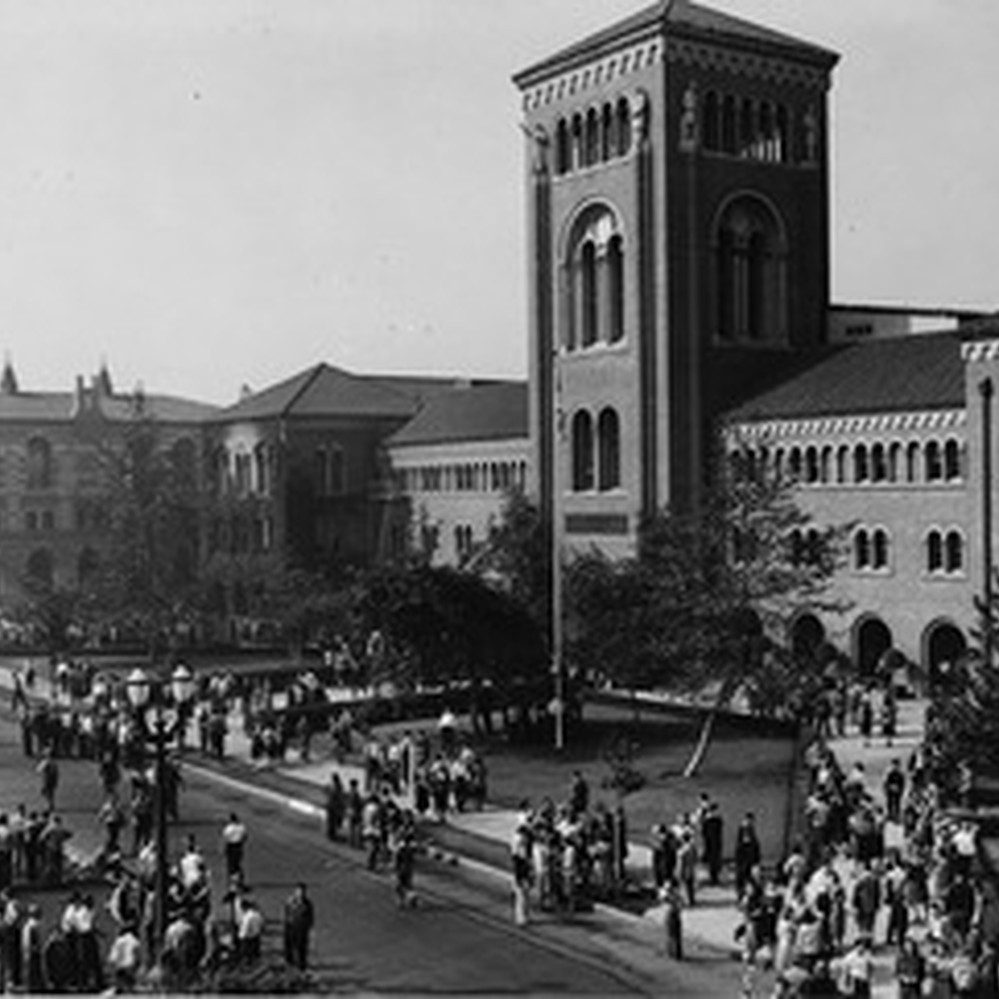 その他 1980's Southern California University Bovard Auditorium on Trousdale Parkway within the University