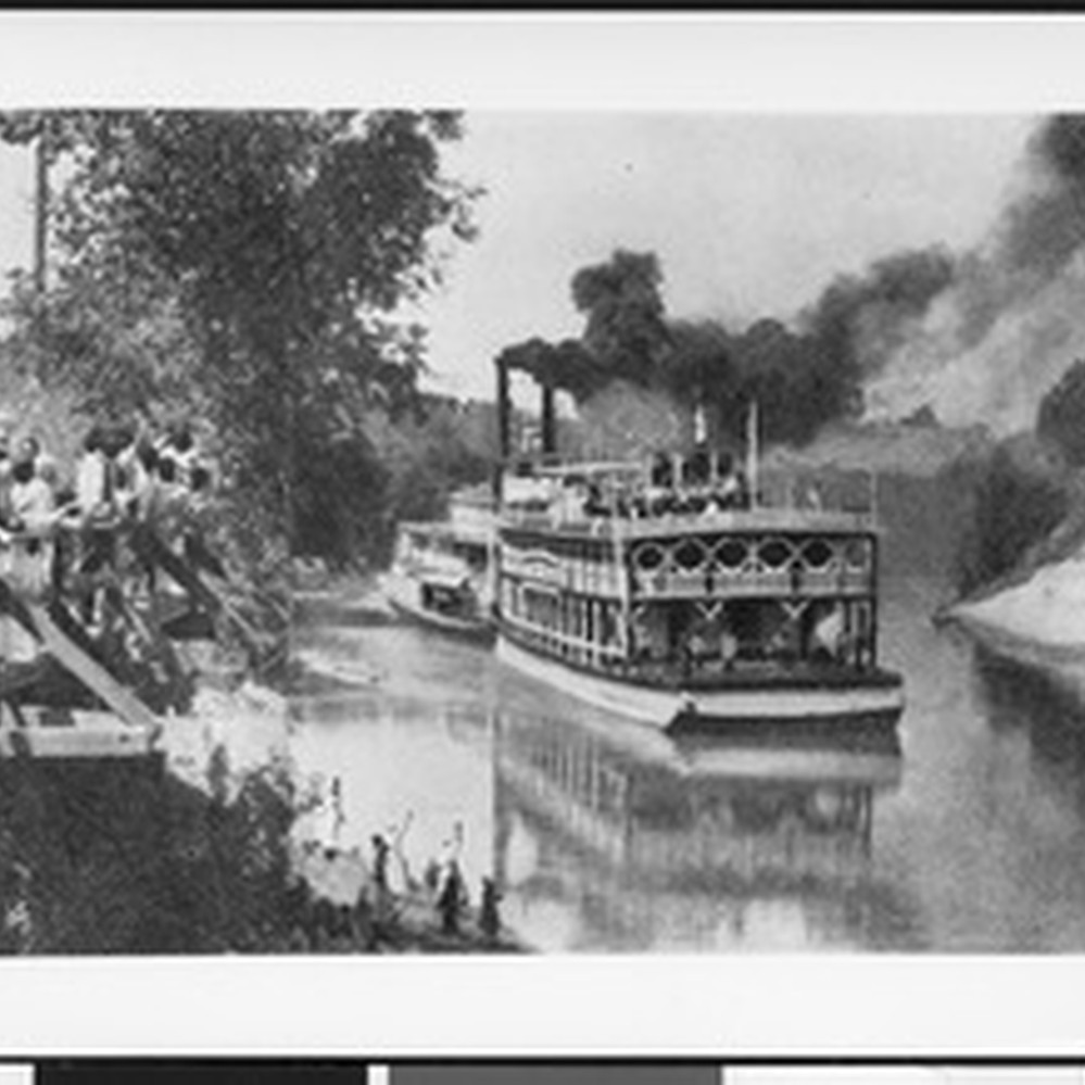 Paddle wheel showboat on the Mississippi river, ca.1850-1860