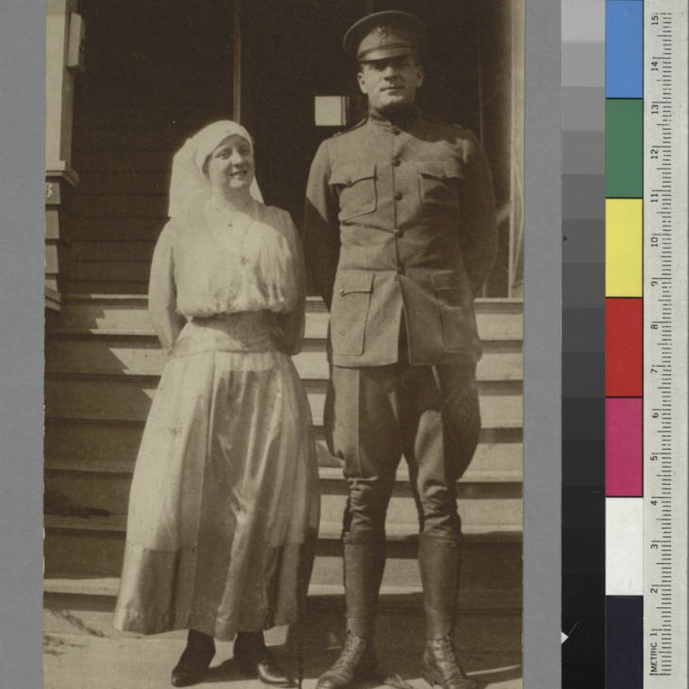 Edwin Powell Hubble and his sister Lucy during World War I, both in uniform  — Calisphere, image size:999x999