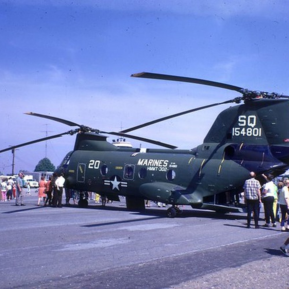 154801, Boeing Vertol CH-46E Sea Knight